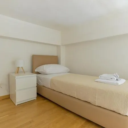 Cozy Modern Loft With Parking - Bemyhost *