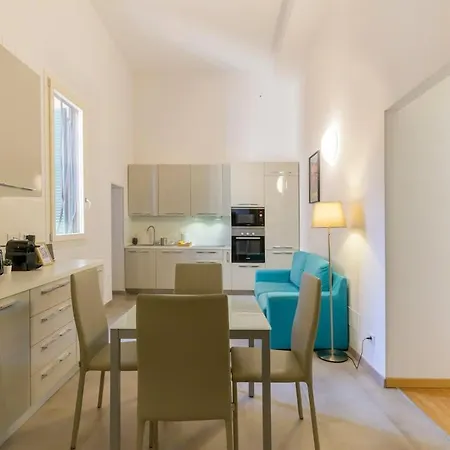Appartement Cozy Modern Loft With Parking - Bemyhost Bologne